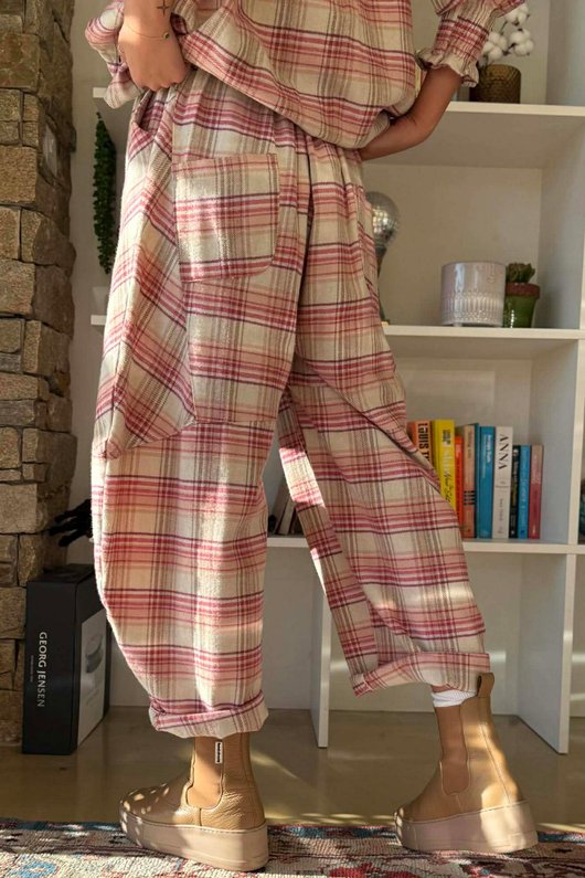 Agnes Plaid Brushed Cotton Barrel Pant Pink